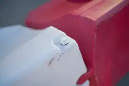 Блок дорожный 2000 вставной красный