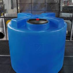 Емкость T 2000 л